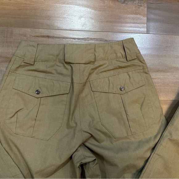 Salomon Women's snow pants - Picture 12 of 13